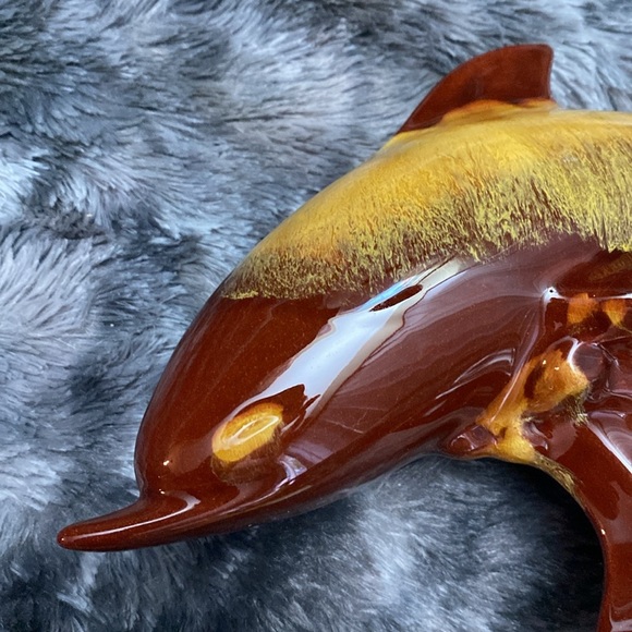 Blue Mountain Pottery Dolphin Brown
Large 16 Inch Vintage Glazed Pottery - Picture 16 of 16